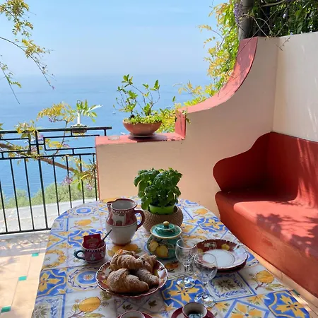 Positano's Flats דירה *